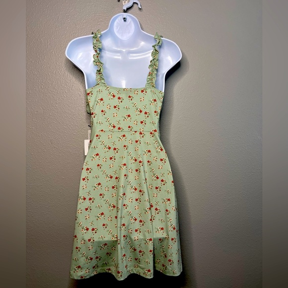 La La Land Floral Mint Dress NWT - Picture 2 of 3